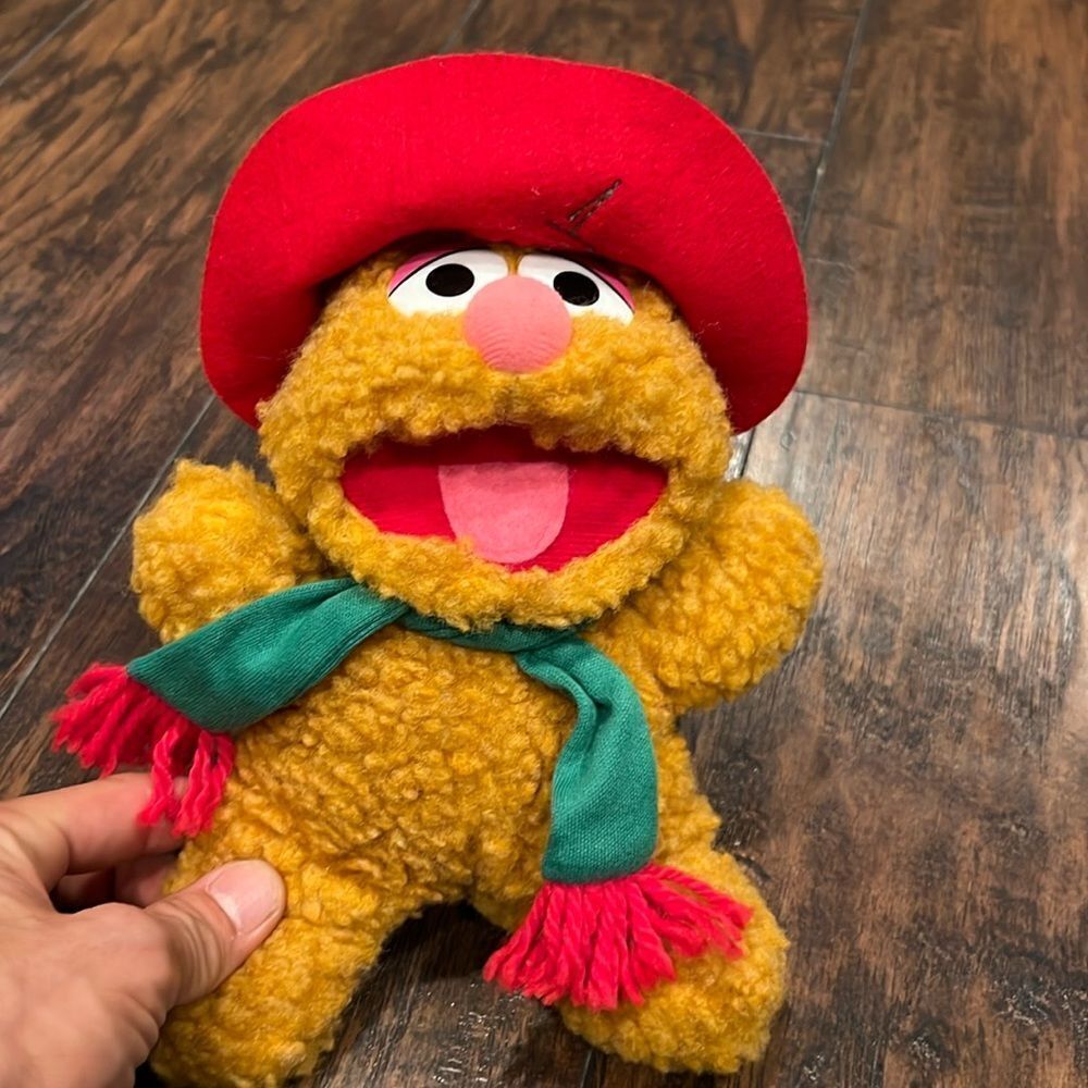 Vintage 1987 Muppet Babies Fozzie Bear Christmas Plush - McDonald's Jim Henson